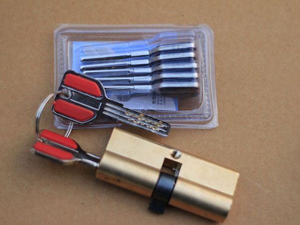 丰都24小时上门开锁公司